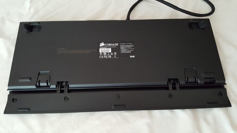 Corsair k70 rgb bottom