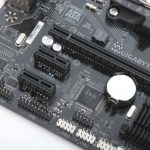 amd-am4-gigabyte-motherboard-4